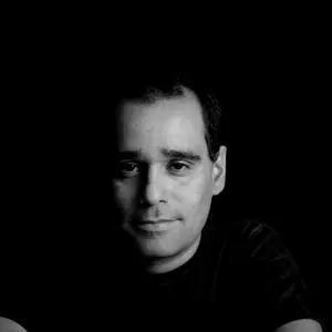 Retrato de  Tom Cardoso