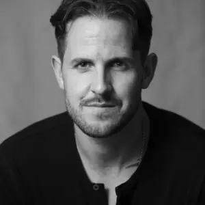 Retrato de  Dan Jones