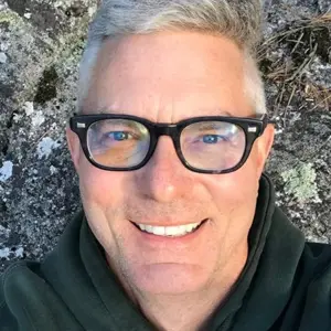 Retrato de  Mason Coile