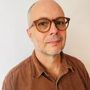 Retrato de  Juliano Spyer