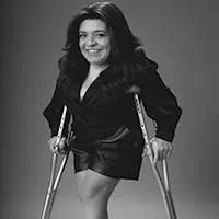 Retrato de Pequena Lô