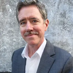 Retrato de  Eamon Dolan